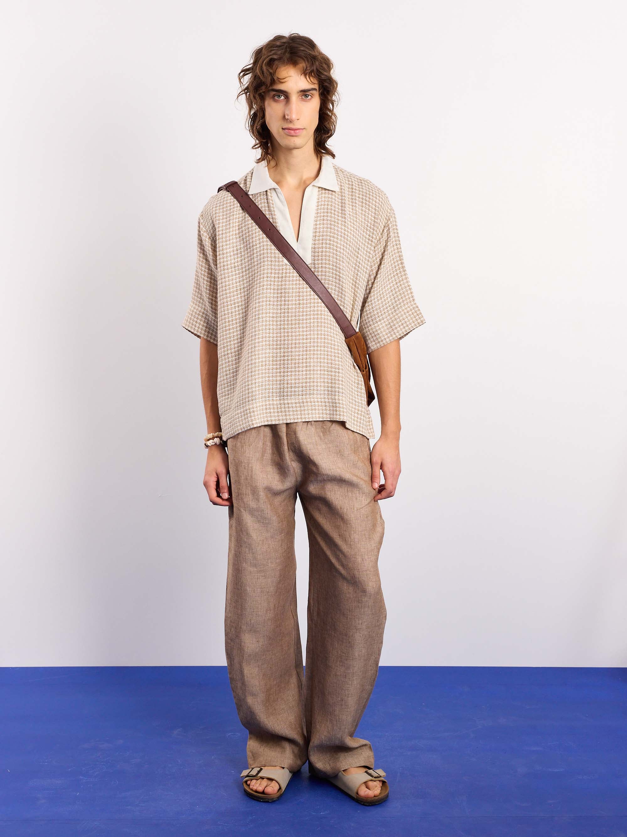Beige Contrasting Collar Pullover