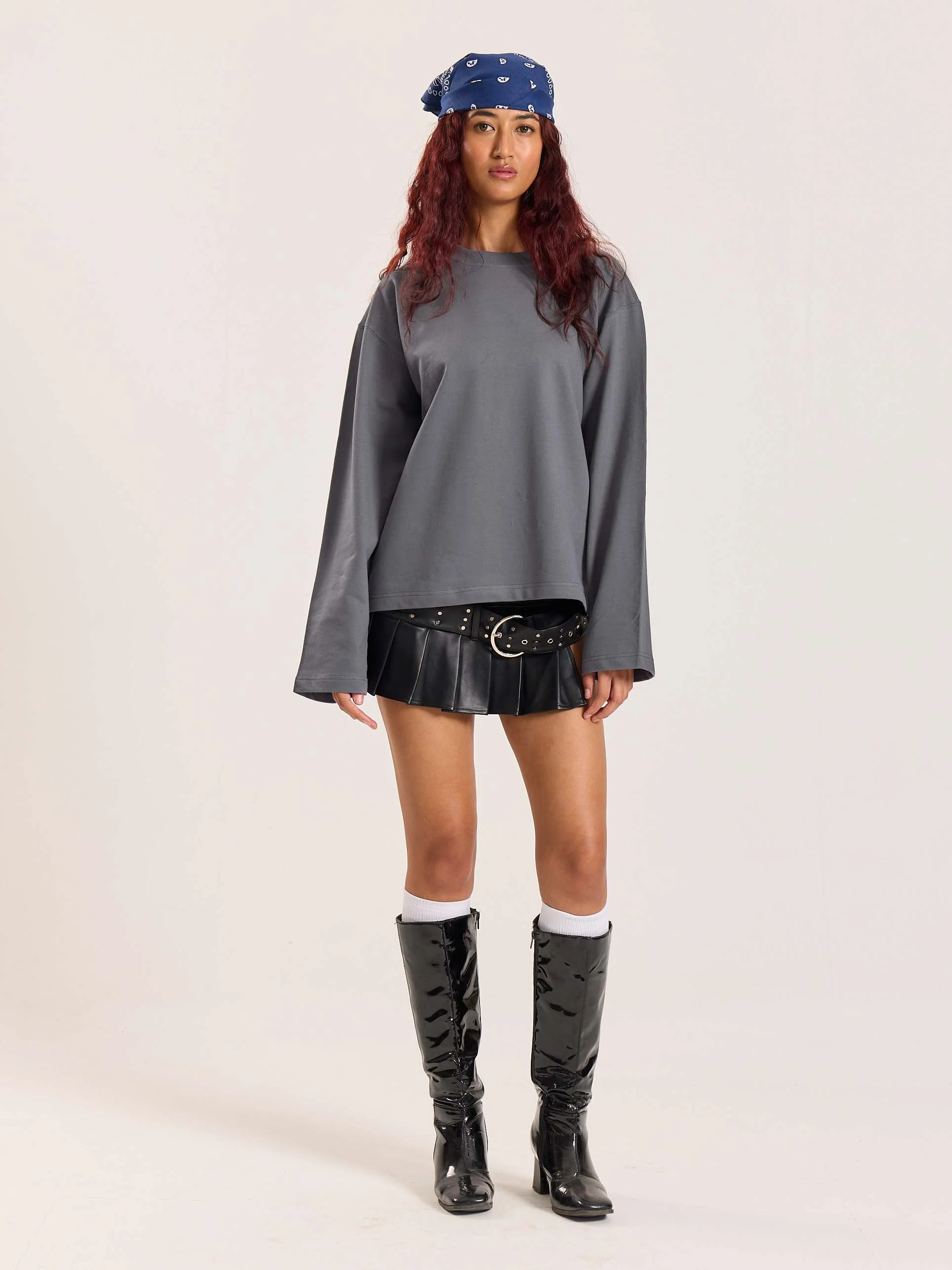 Dark Grey Loose Fit Cropped T-Shirt - Image 2